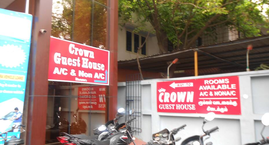 Crown Guest House, Chennai 4